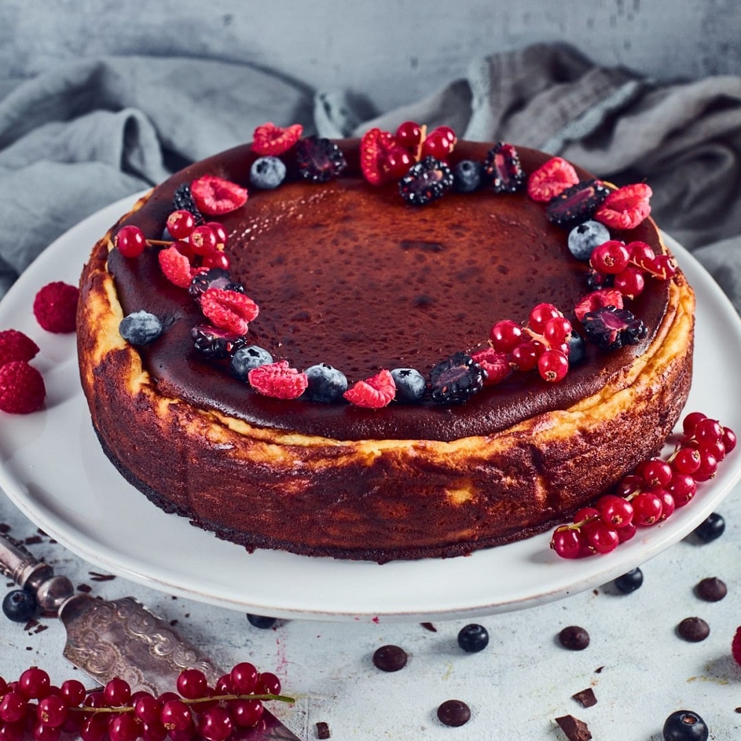 كوكوز بيكر دبي محلات توصيل كيك في دبي أفضل محل كيك في دبي